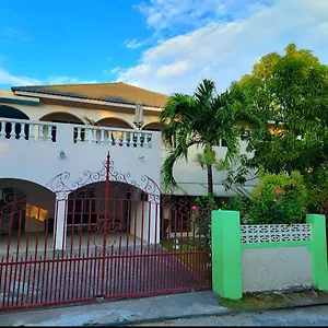 https://greens-palace-jamaica.comcaribbean.com