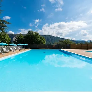 https://ulvf-le-domaine-de-lolivaie.fr-provencehotel.com